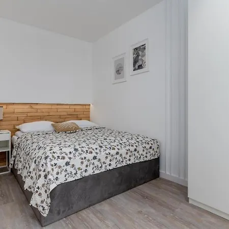 Lägenhet Bliss - Komfortowy Blisko Centrum I Gor By Reapartments *